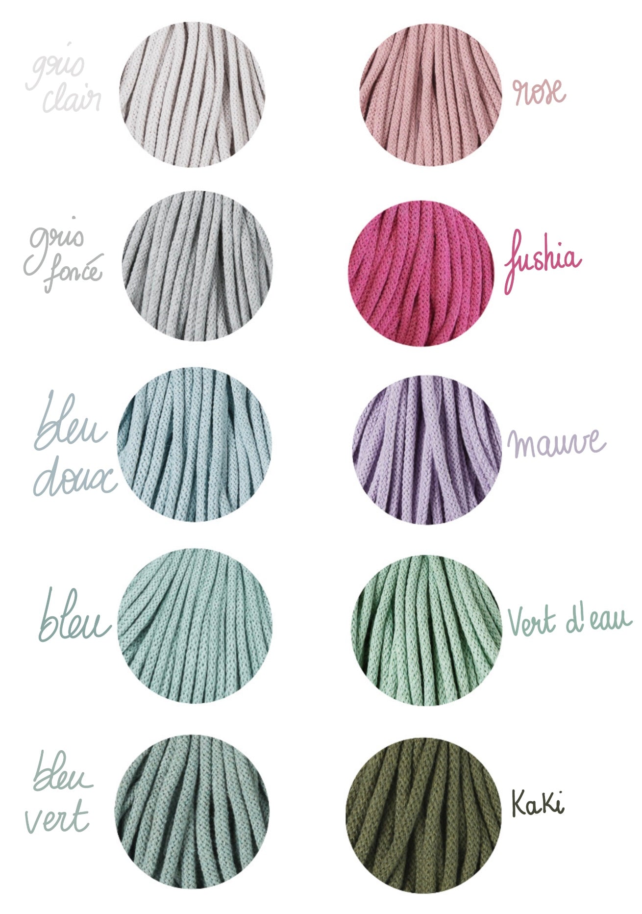 Mots ou Prénom en Tricotin - 100% coton
Personnalisez votre déco avec un mot ou prénom en tricotin 100% coton aux couleurs de votre choix ! Idéal pour un cadeau original et plein de sens, pour une naissance, pour l'anniversaire d'un enfant.
Un mot pour évoquer un souvenir, une anecdote, une humeur à votre intérieur. À poser sur une étagère ou à accrocher au mur, faites votre choix parmi notre large sélection de couleurs.