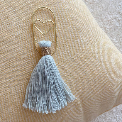 Marque page coeur pompon