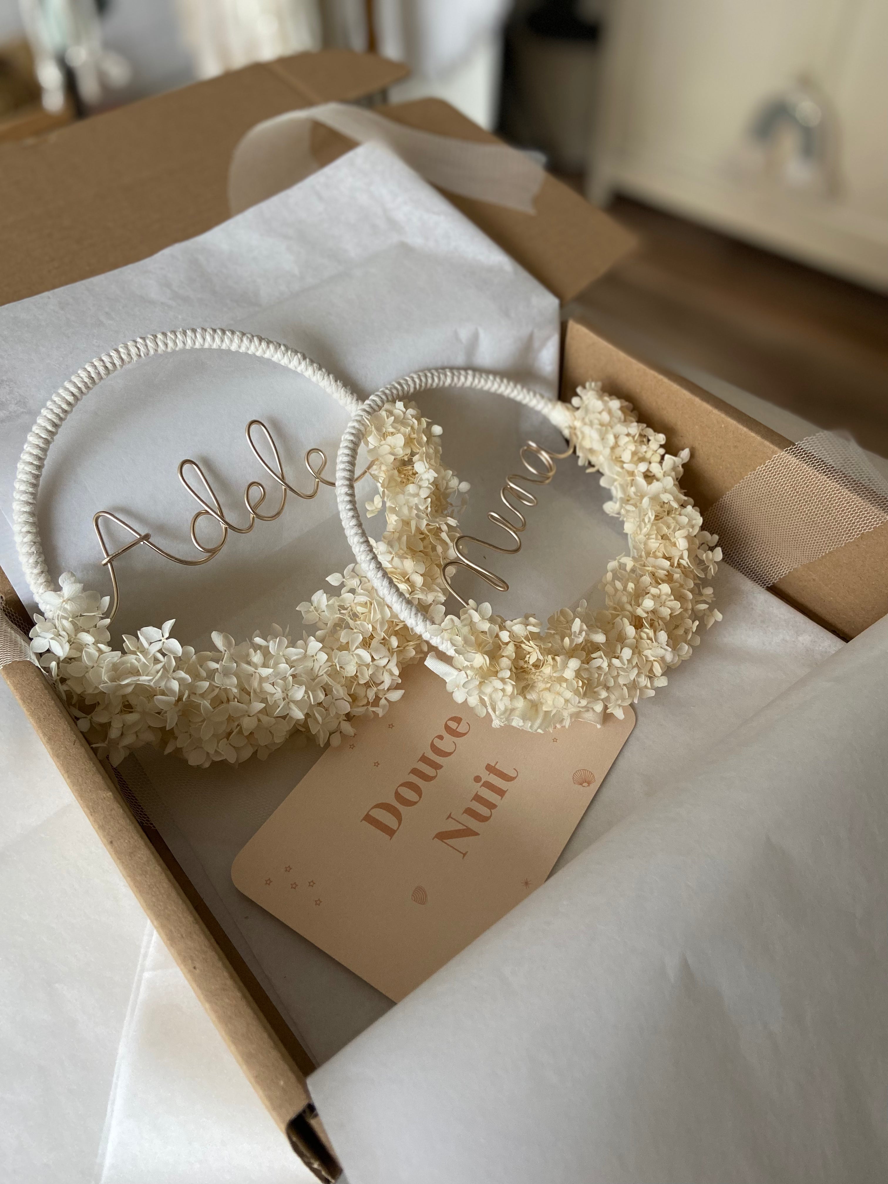 Couronne fleurie : Ava (livraison pour Noël)