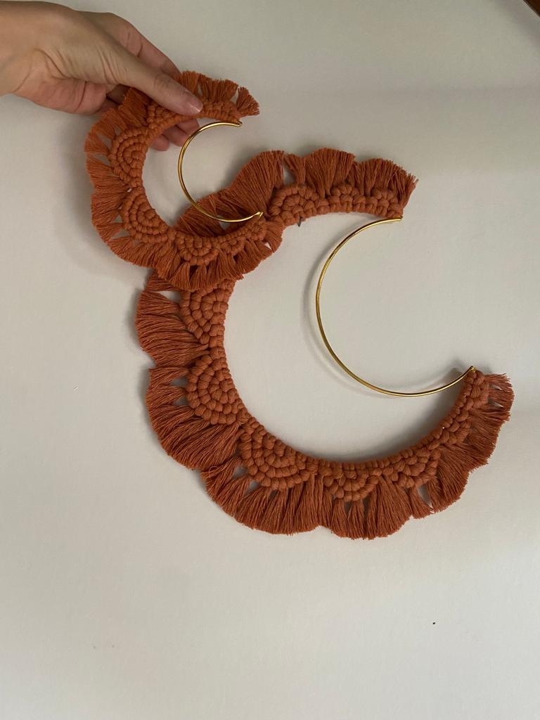 Lune macramé terracotta