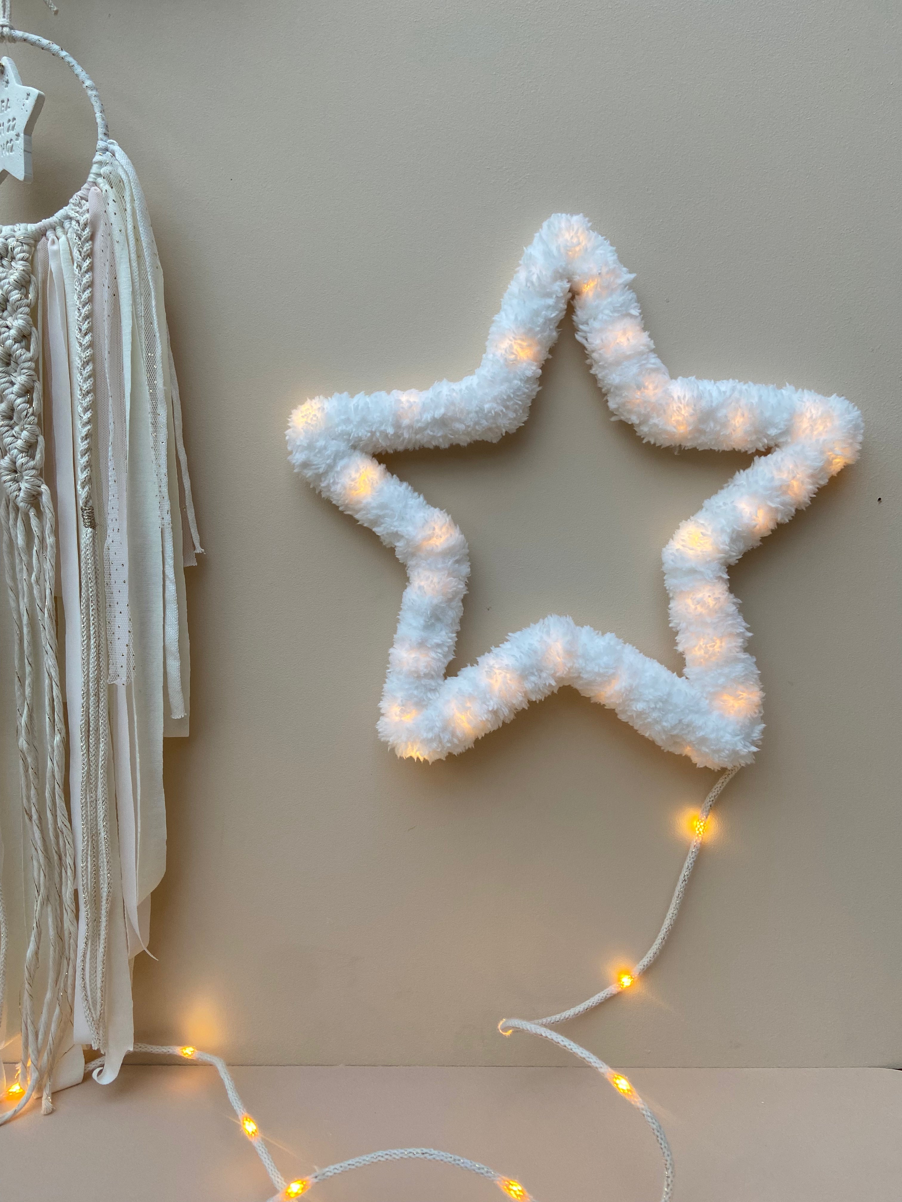 Étoile yéti Lumineuse ( délai de réalisation début octobre)