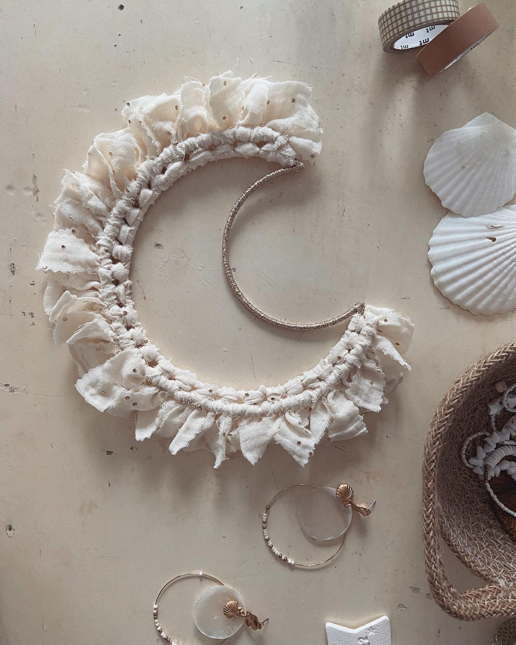 Lune froufrou pois pailleté